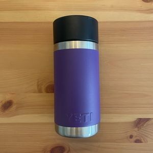 ⭐️YETI Tumbler⭐️